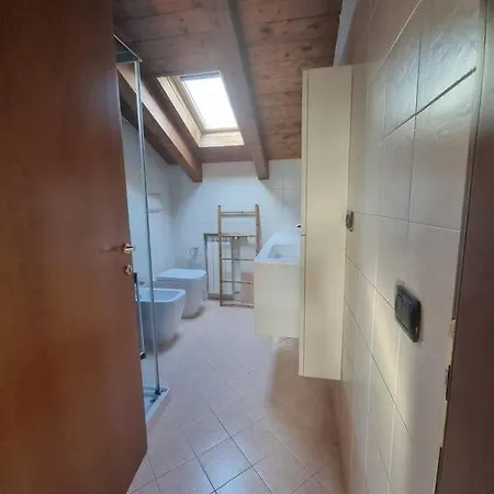 Business Italyving Apartment Origgio